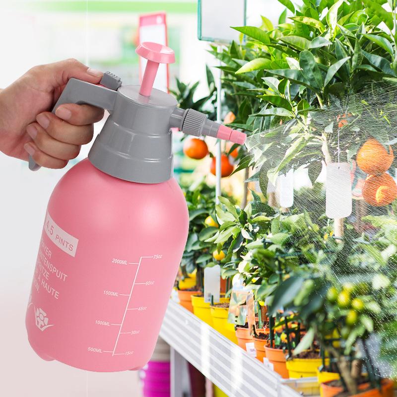 Rociador de agua a presión man - Sports Equipment Disinfectant Spray reseña y precio