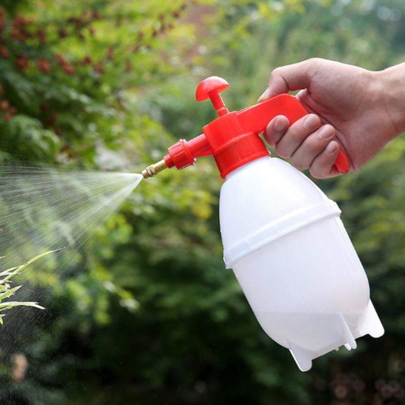 Rociador de agua a presión man - Sports Equipment Disinfectant Spray reseña y precio