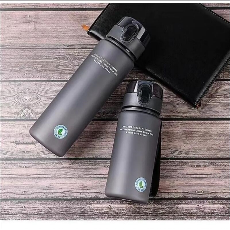 1 Uds. Botella de agua esmeril - Sports Equipment 7 Year Old reseña y precio